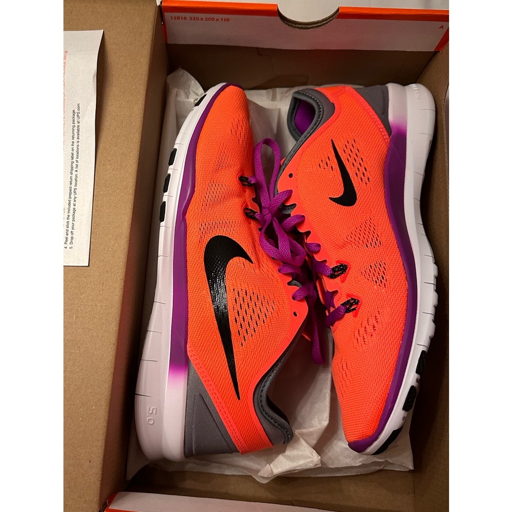 Women Nike Free 5.0 TR Fit 5 Bright Orange/ Purple, size 8.5 (New)